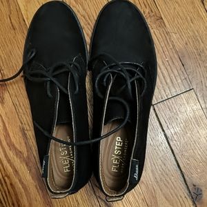 GH Bass ELYSE II CHUKKA BOOT